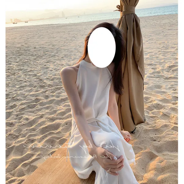 벨트원피스 현물 ~ 프랑스타입 화이트색 민소매 여성원피스 봄여름 2021뉴타입 Gao격감 나시원피스