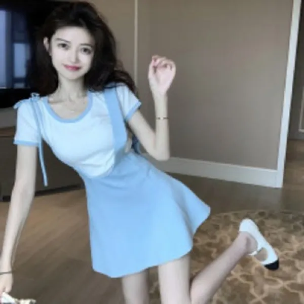 의상이 화면에 비치다 청순하다 가슴을 드러내다 달콤하다 짧은 티셔츠 학원풍 멜빵 스커트 투피스
