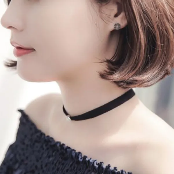 [텐바이텐] 제이로렌 M02570 라운드 마카사이트 실버귀걸이_(659111)