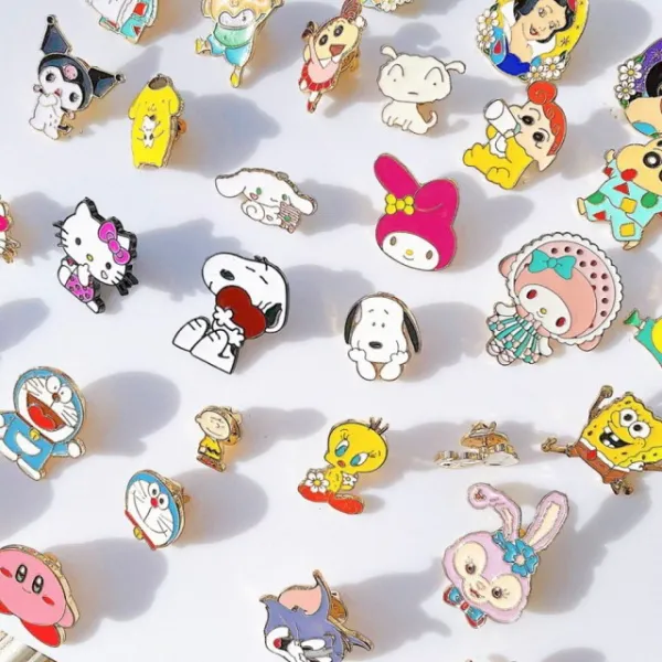  균일가 특가/4개 이상 무료배송 119종 귀여운 캐릭터/동물 뱃지