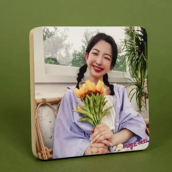 원목사진 특수 잉크로 제작, 커플 20대 여자친구 남자친구 부모님 생일 기념일 반려동물 나무액자 제작