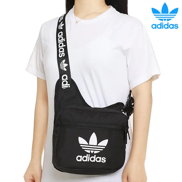 아디다스 오리지널어깨매어가방 소지품가방 여행가방 아디컬러 슬링 백 검흰, 1, 상세설명참조