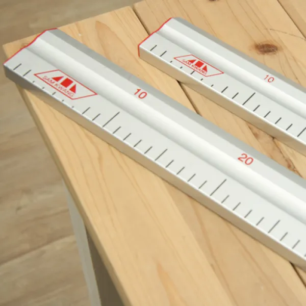 [문고리닷컴] 컷팅보조자(75cm) 공구/측정용공구/부자재/워킹자/줄자/각자/자/직각자, 75cm