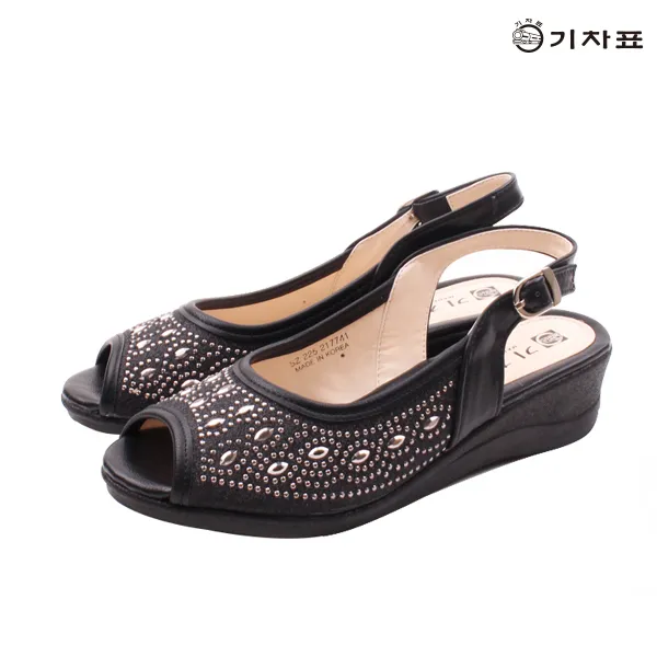 기차표 샌디 블랙 여성 캐주얼 샌들 보석장식 굽4cm