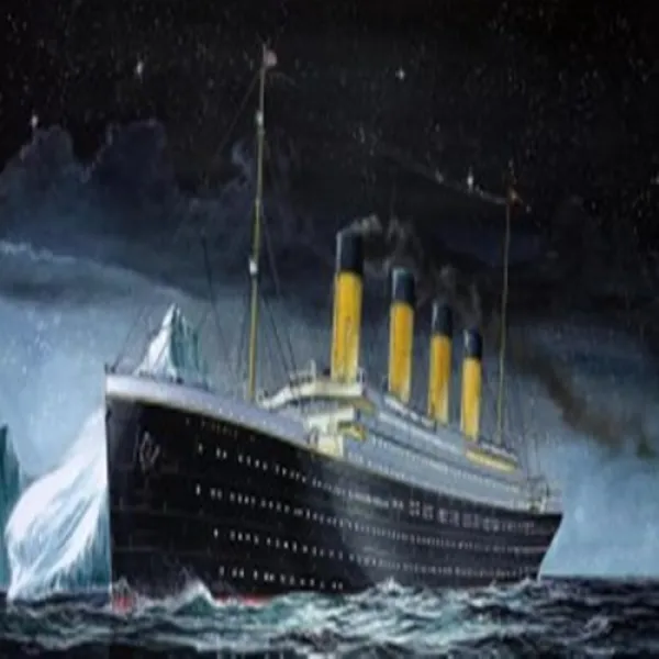 REVELL AG BV5804 1200스케일 RMS Titanic 프라모델