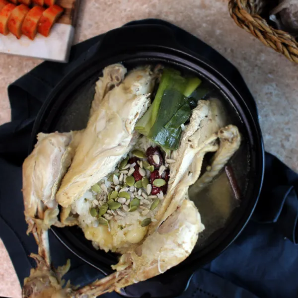 두메산골 국내산 토종닭, 1마리, 1350g내외