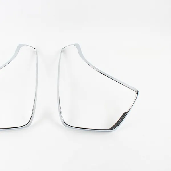 BD수주 차량내외장용품류_티볼리 리어램프몰딩 K-600_안전관리용품류 편의용품류 etc.