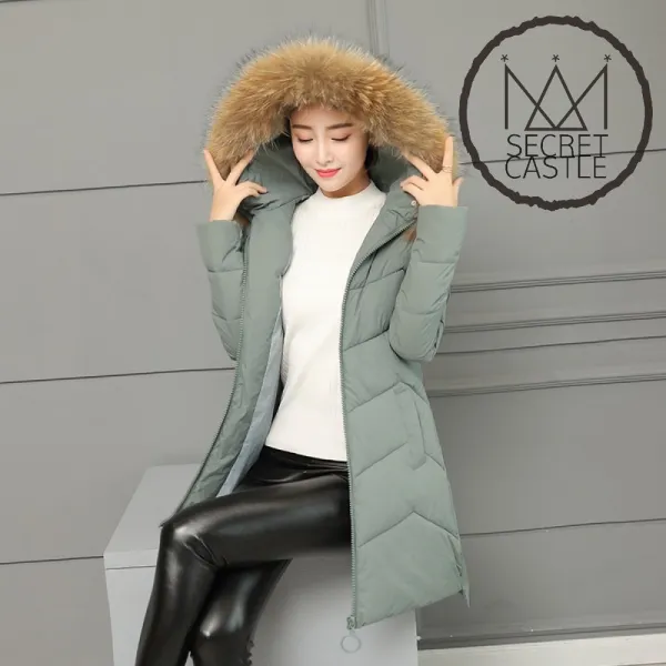 비밀의성 여자 퀼팅 라쿤 털 밑단 언발 패딩 점퍼