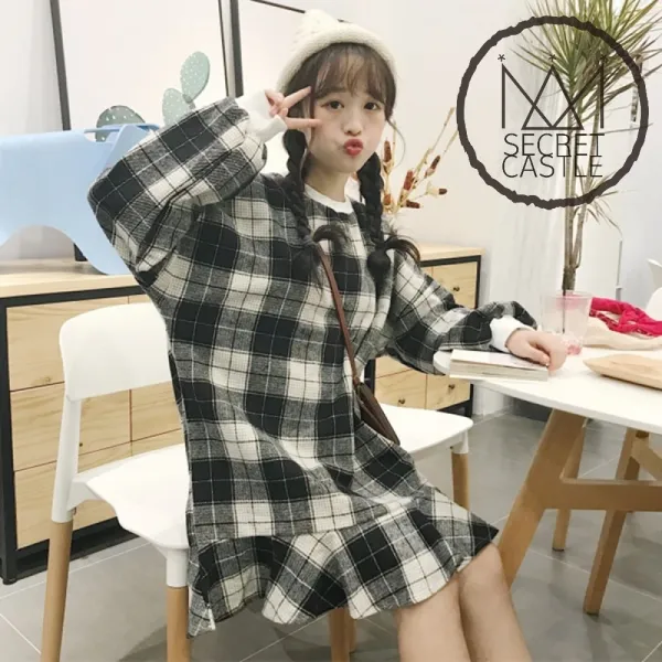 비밀의성 여자 퍼프 소매 밑단 체크 미디 원피스