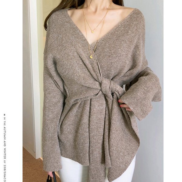  퀸앤조이 로맨틱 밴드랩 스웨터