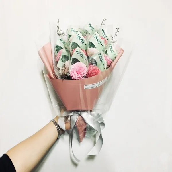  블룸1985 돈꽃다발 장미 카네이션 13.돈꽃다발 카네이션10송이 핑크믹스 