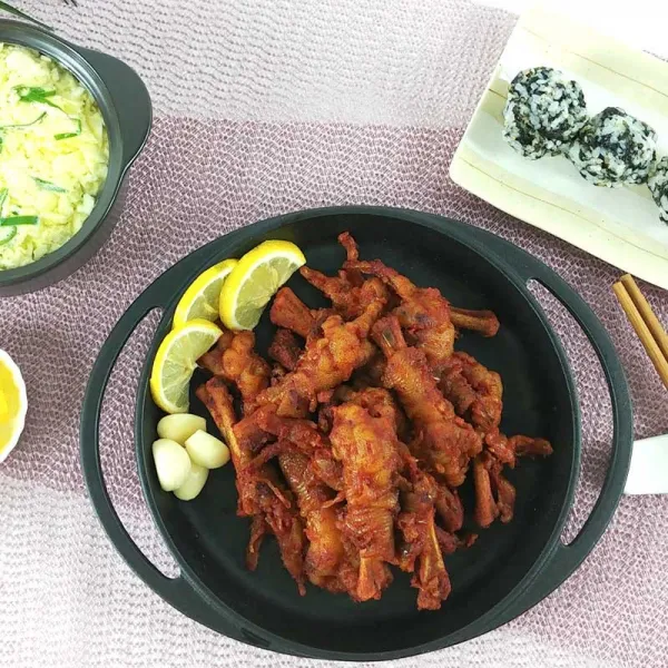 대운에프엔비 서비직화한입 튜울립닭발(330g) 불닭발 간편안주 야식, 330g, 1개