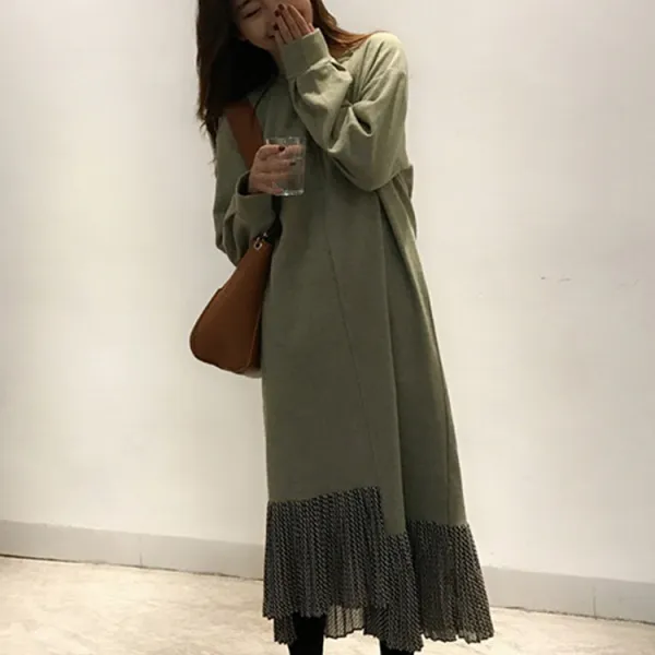 여성 데일리룩 라운드 밑단 언발 배색 프릴 원피스