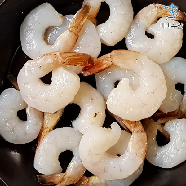 비비수산 생칵테일새우 중 대용량 60~70마리 1팩 900g~1000g