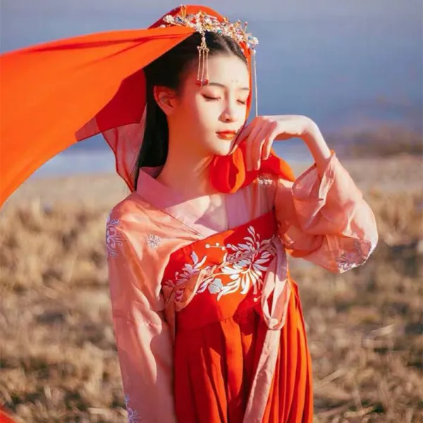 중국전통 사극 의상 행복한 승객 Hanfu 여자의 가슴 스커트